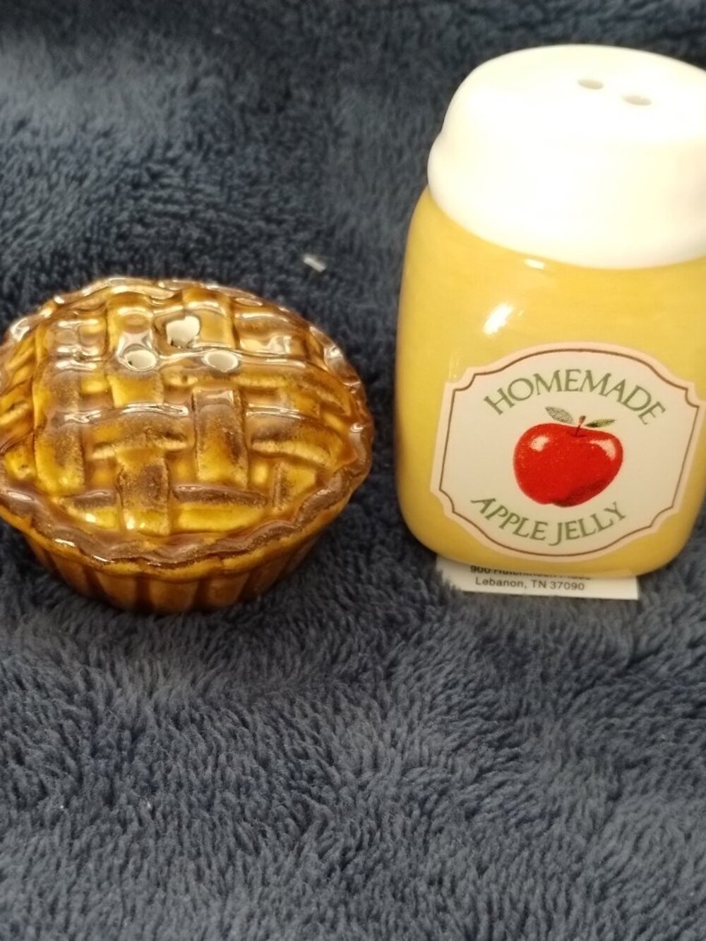 Pie and apple jelly jar ,salt & pepper shakers
